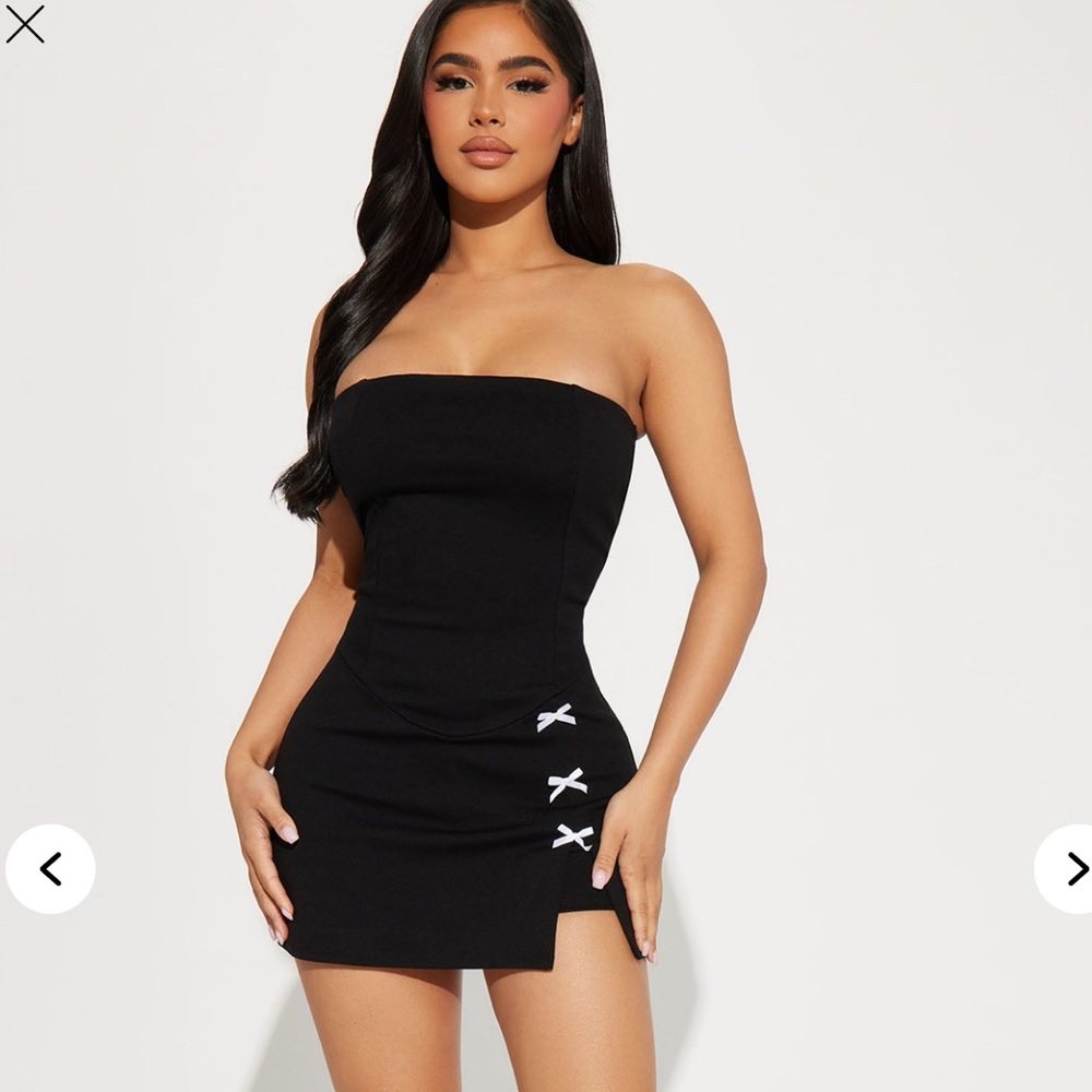 Fashion Nova short blk romper size small